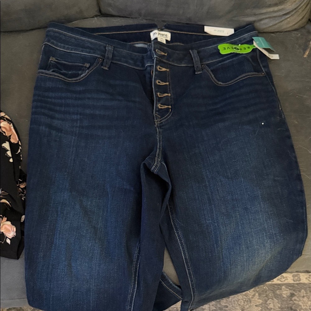 Maurices Jeans High Rise Dark Indigo Women's Jean capris
